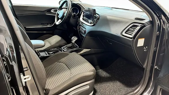 Kia Ceed 2024 photo 3