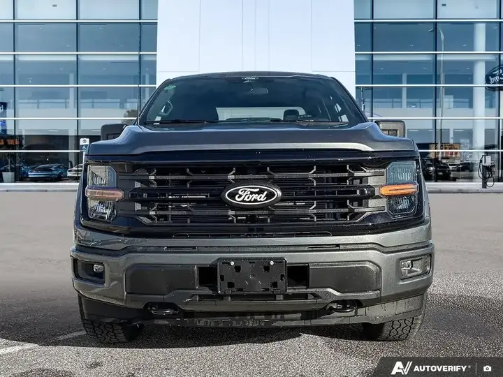 Ford F-150 2026 photo 2