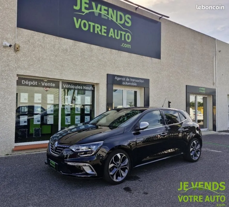 Renault Megane 2020 photo 2