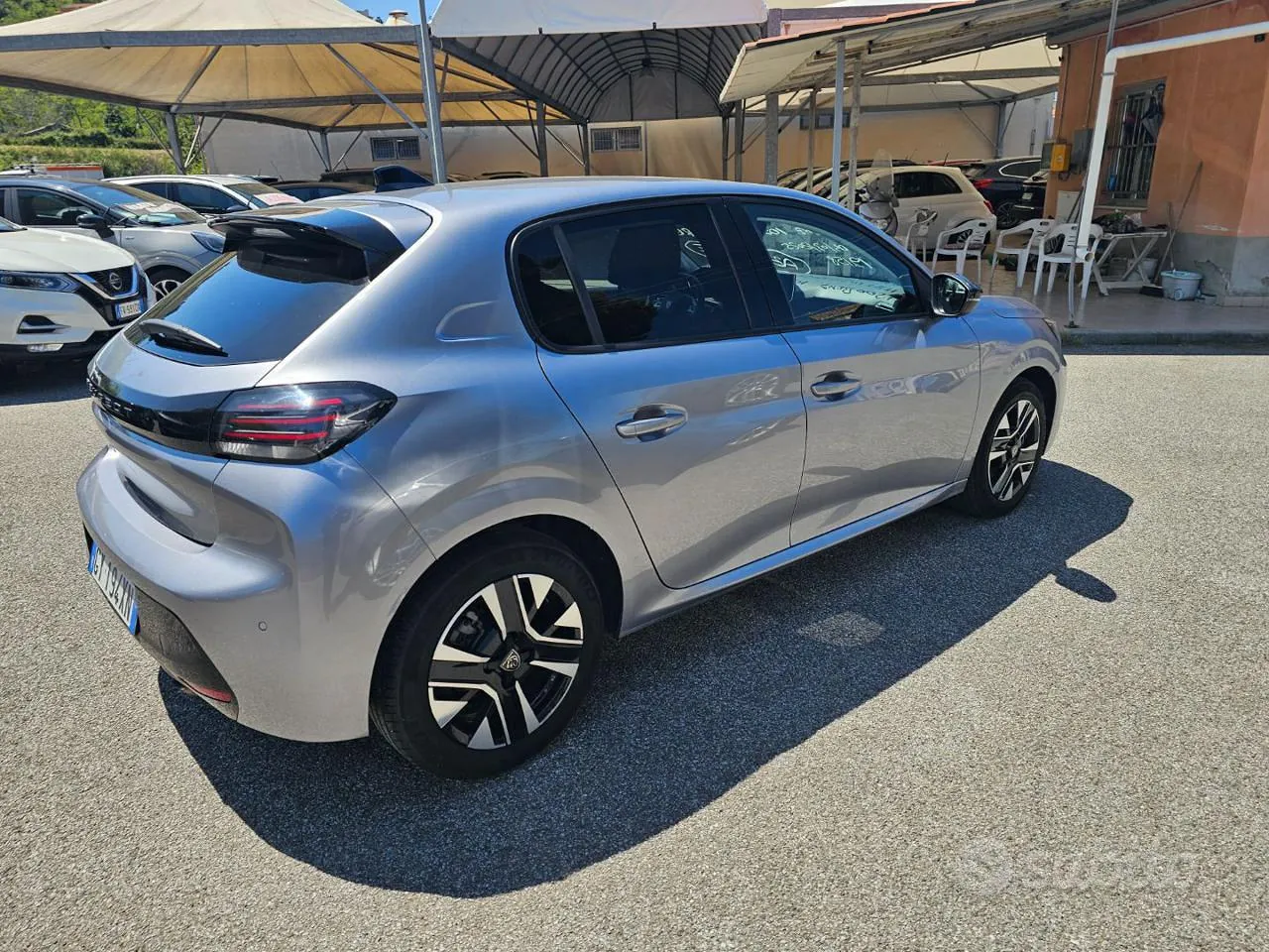 Peugeot 208 2025 photo 4
