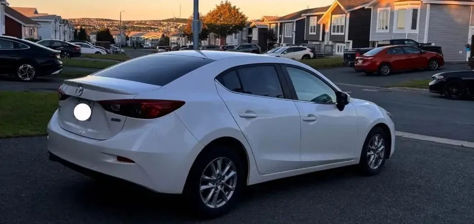 Mazda 3 2017 photo 4