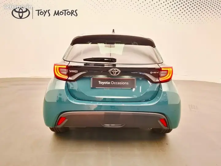 Toyota Yaris 2025 photo 4