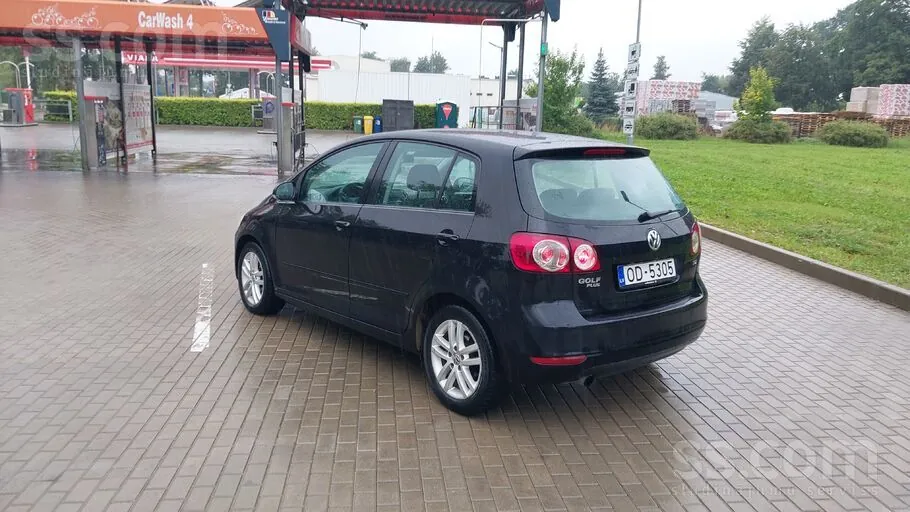 Volkswagen Golf Plus 2012 photo 2