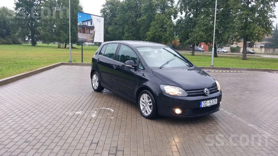 Volkswagen Golf Plus 2012 photo 4