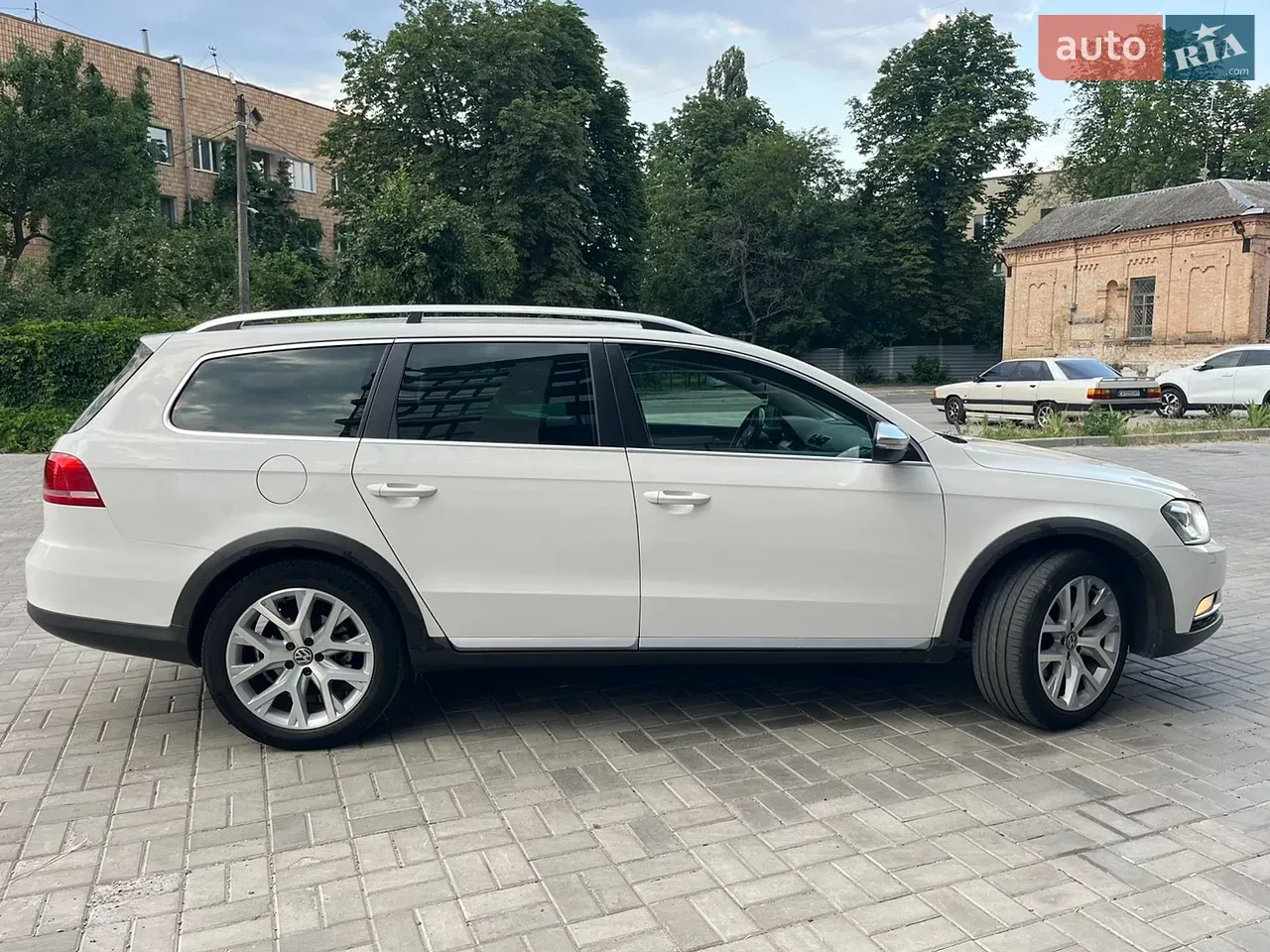 Volkswagen Passat Alltrack 2012 photo 5