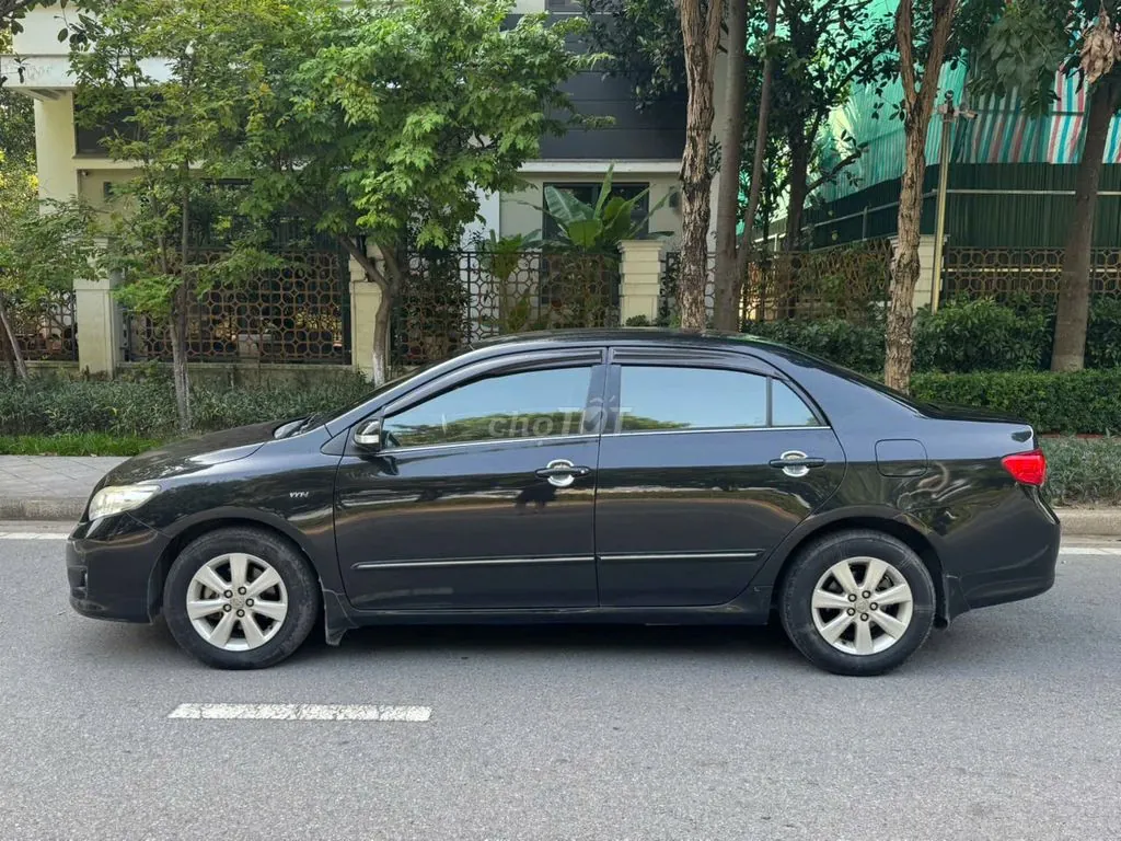 Toyota Corolla Altis 2010 photo 3