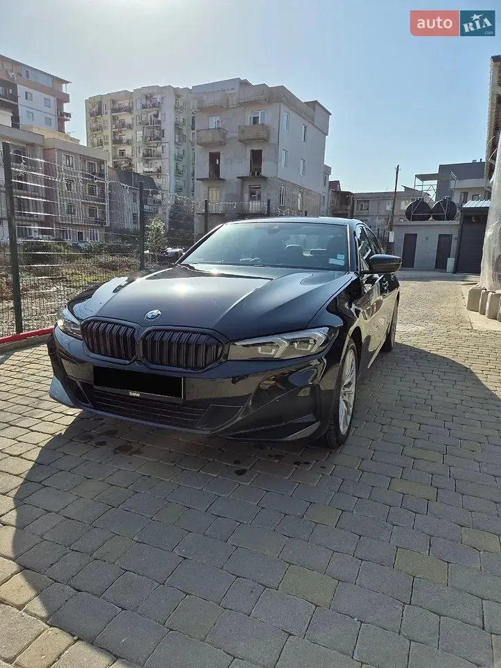 BMW 3 Series 2024 photo 3