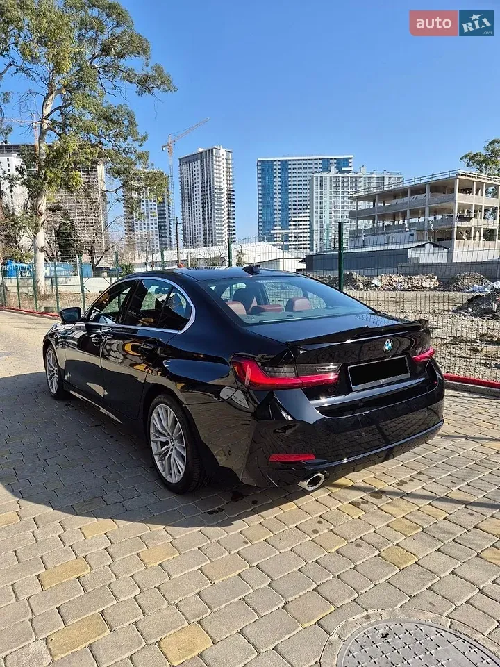 BMW 3 Series 2024 photo 4