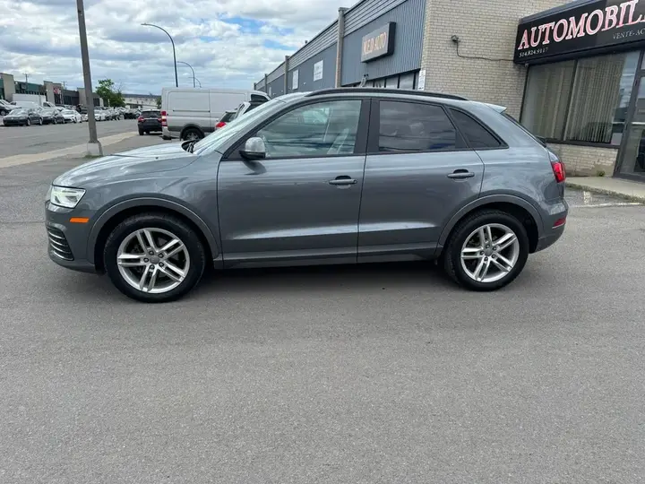 Audi Q3 2018 photo 4