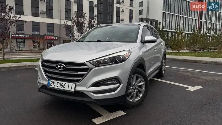 Hyundai Tucson