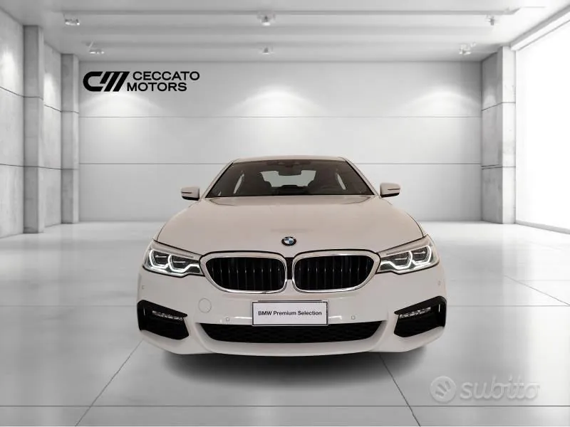 BMW 5 Series 2017 photo 2