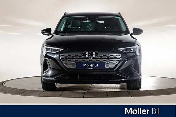 Audi Q8 E-Tron 2024 photo 3