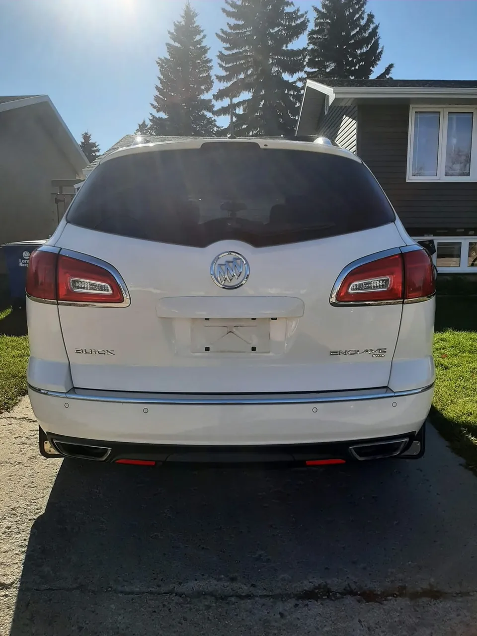 Buick Enclave 2013 photo 3