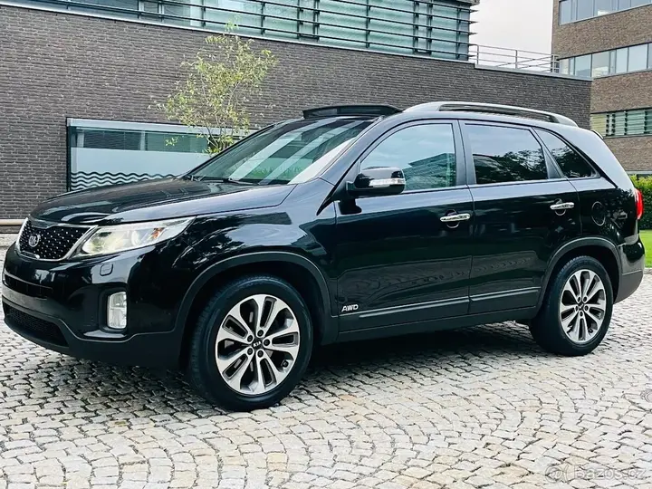 Kia Sorento 2015 photo 2