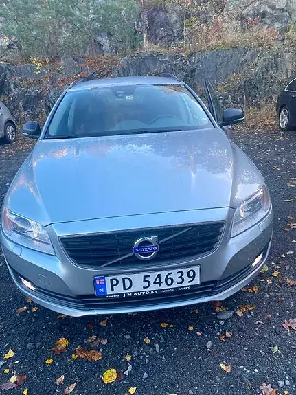 Volvo V70 2015 photo 2