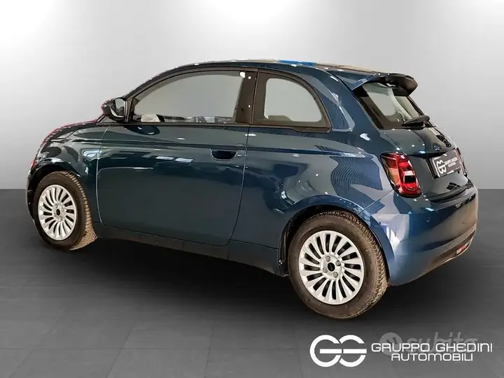 Fiat 500 2023 photo 3