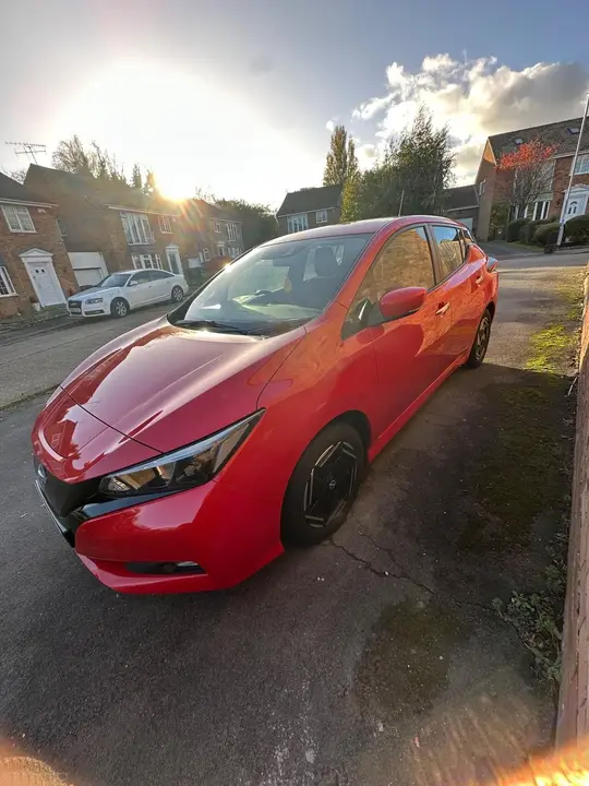 Nissan Leaf 2022 photo 2