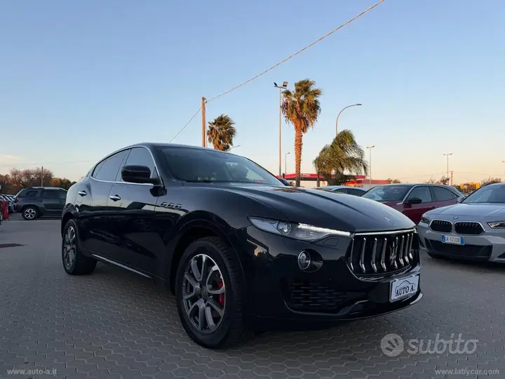 Maserati Levante 2017 photo 3
