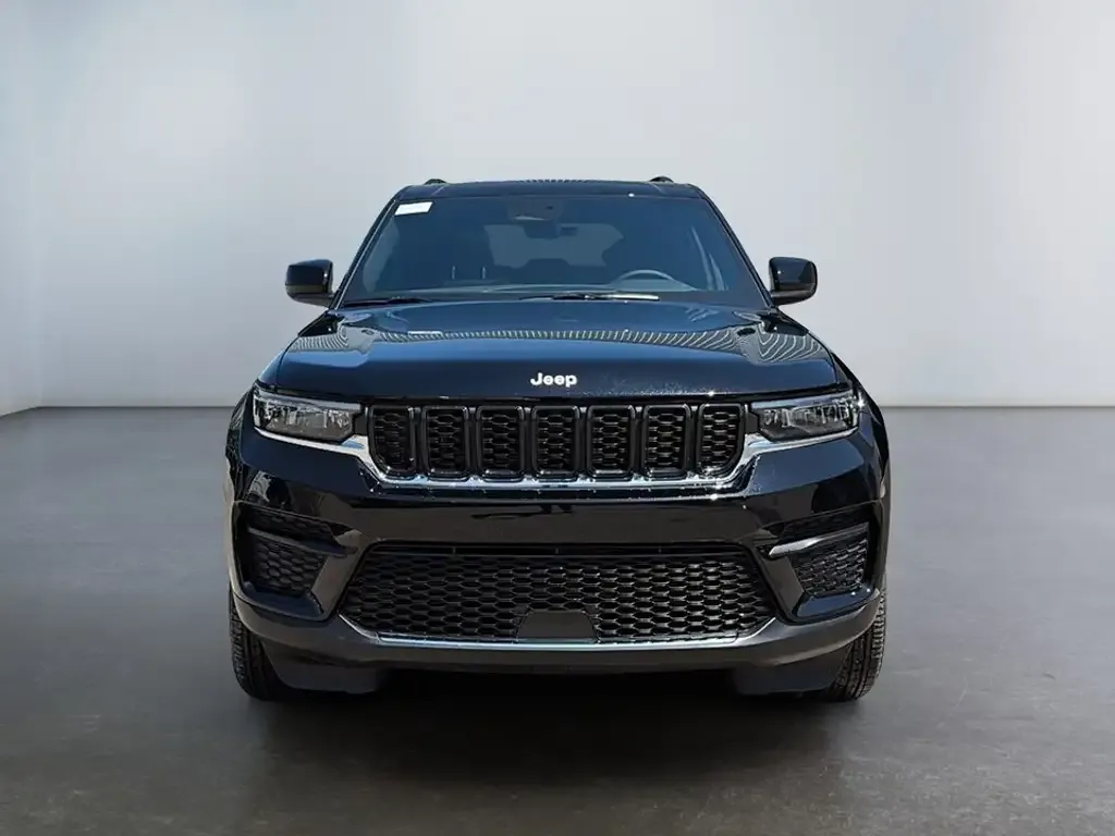 Jeep Grand Cherokee 2026 photo 2