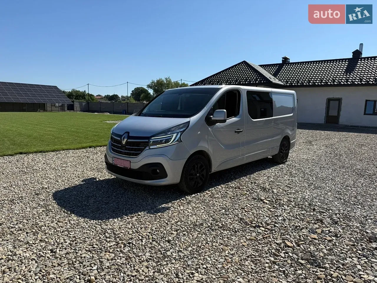 Renault Trafic 2019 photo 2