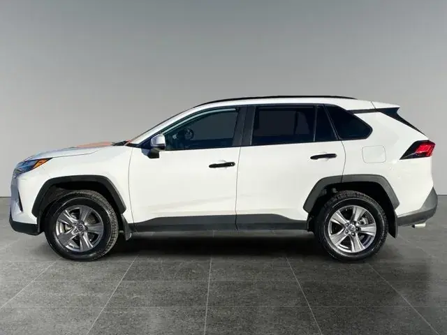 Toyota Rav4 2022 photo 2