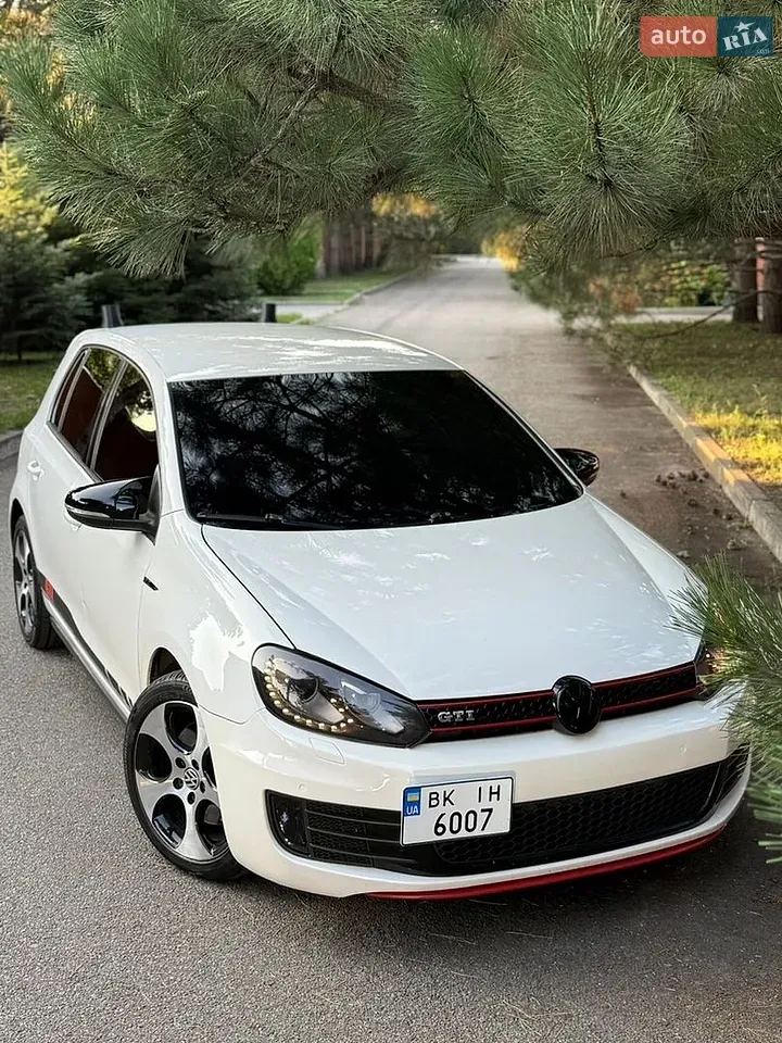 Volkswagen Golf 2012 photo 5
