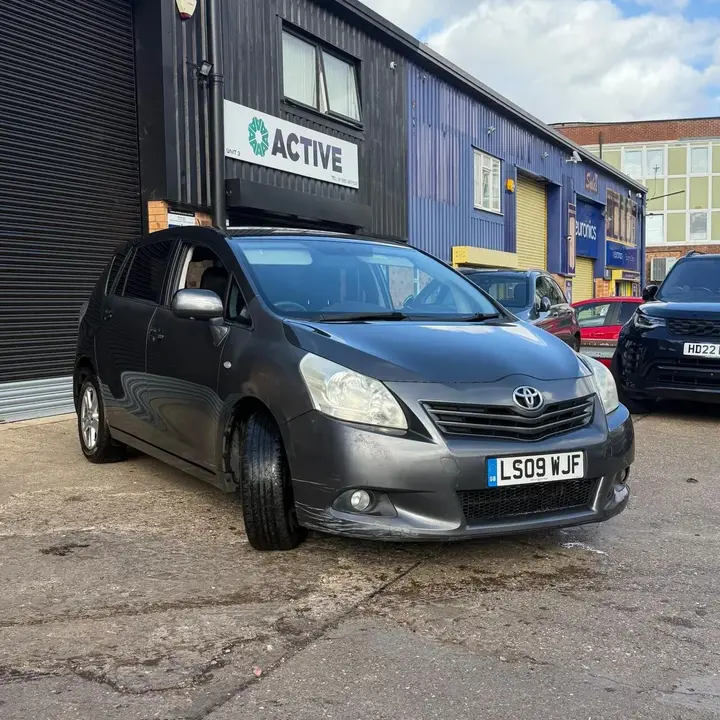 Toyota Verso