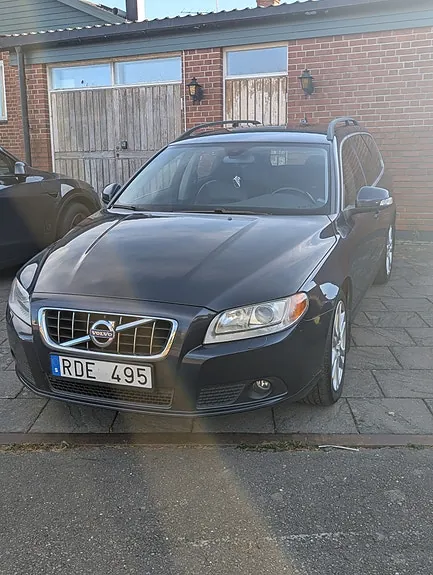Volvo V70 2011 photo 3