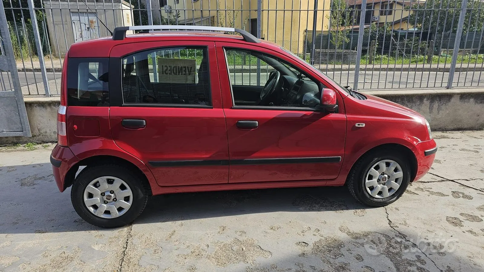Fiat Panda 2010 photo 2
