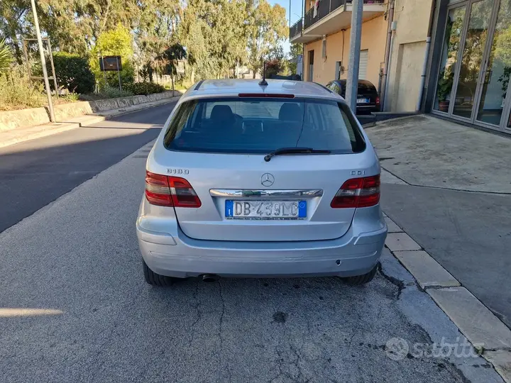 Mercedes-Benz B 180 Cdi 2005 photo 5