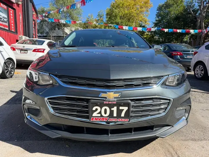 Chevrolet Malibu 2017 photo 2