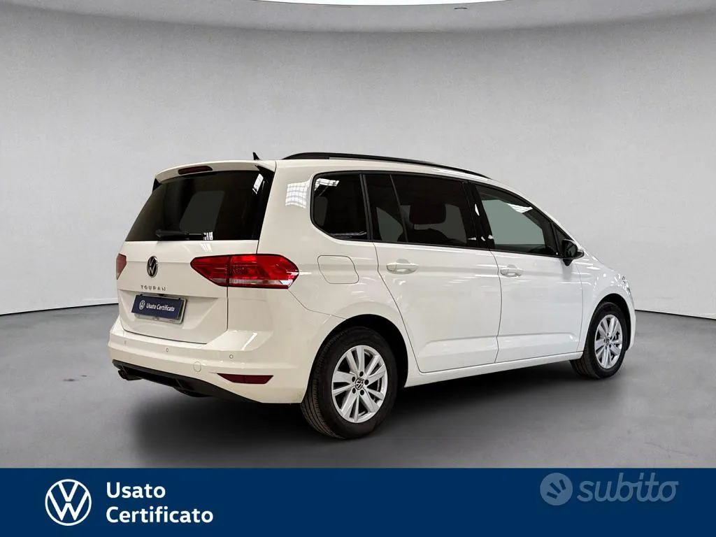 Volkswagen Touran 2023 photo 4