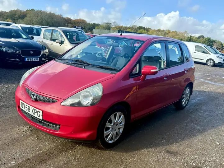 Honda Jazz 2008 photo 2