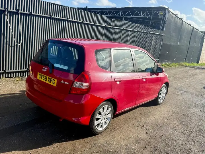 Honda Jazz 2008 photo 5