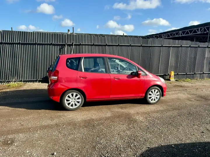 Honda Jazz 2008 photo 3