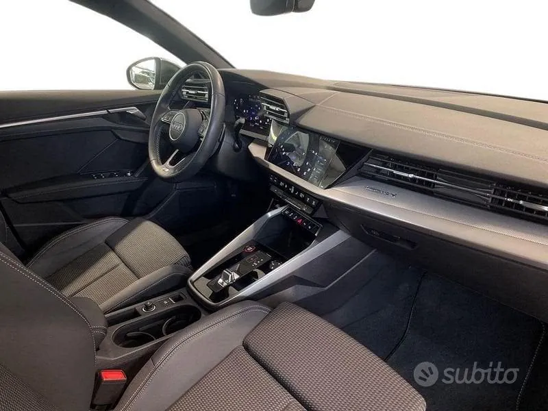 Audi S3 2024 photo 3