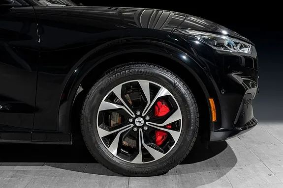 Ford Mustang Mach-E 2023 photo 5