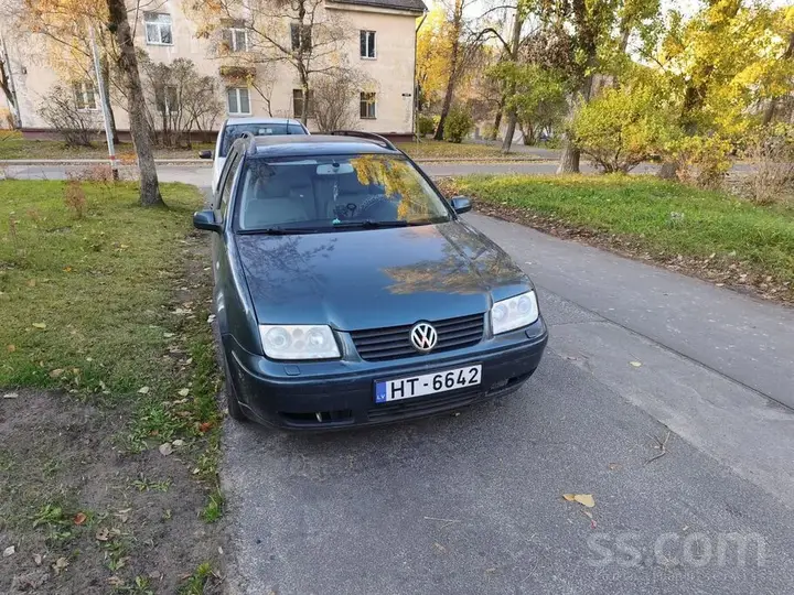 Volkswagen Bora 2002 photo 4