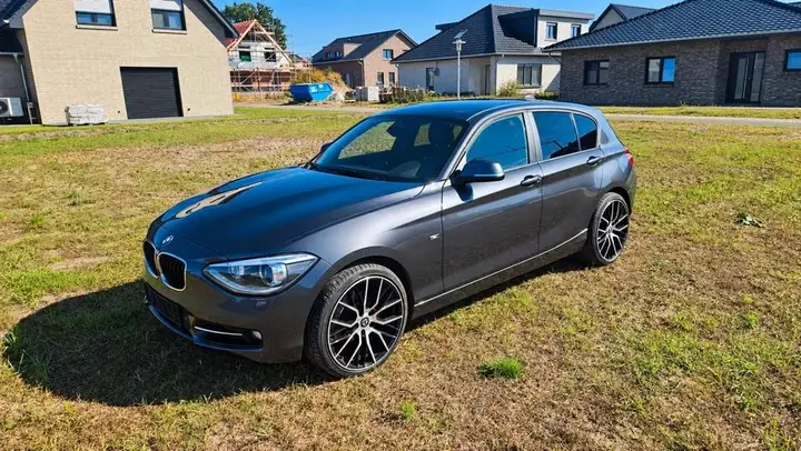 BMW F20