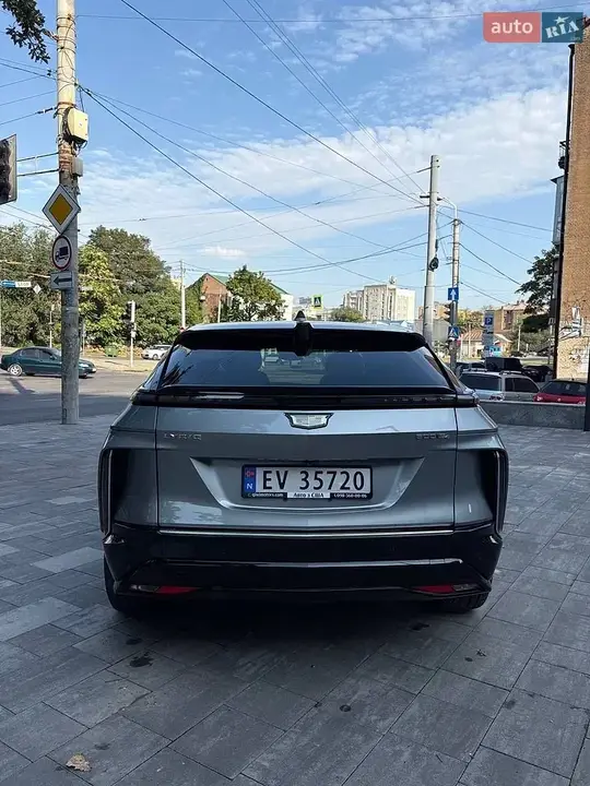 Cadillac Lyriq 2023 photo 2
