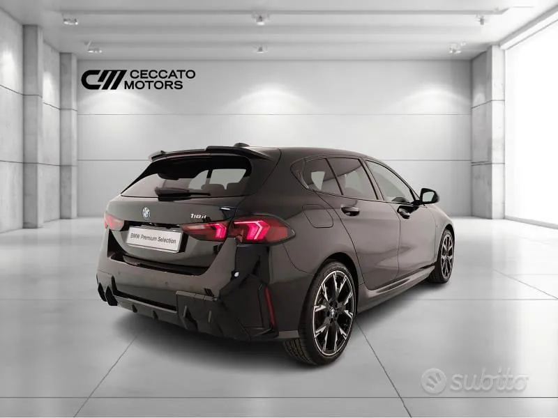 BMW 1 Series 2025 photo 4