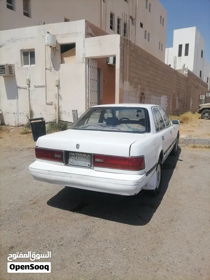 Toyota Cressida 1991 photo 3