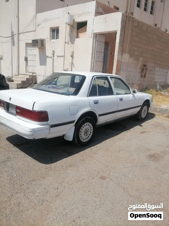 Toyota Cressida 1991 photo 4