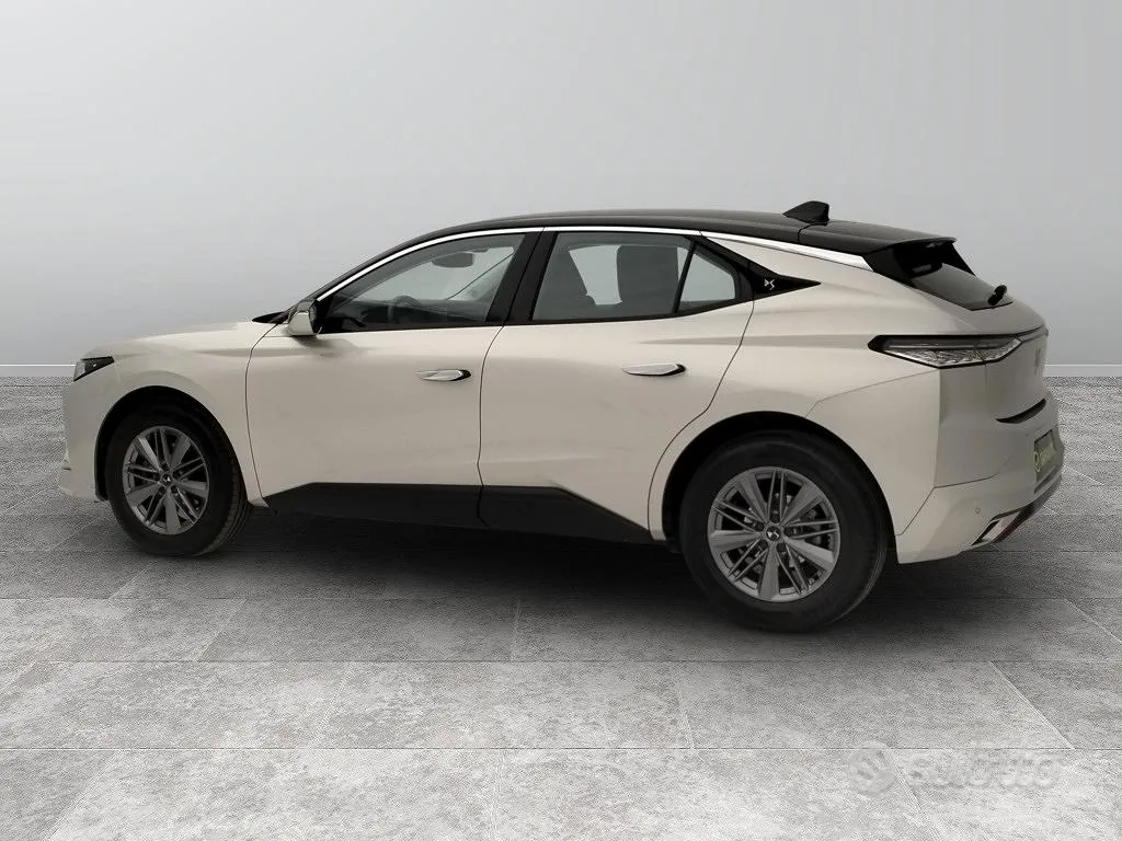 DS Automobiles Ds 4 2023 photo 5