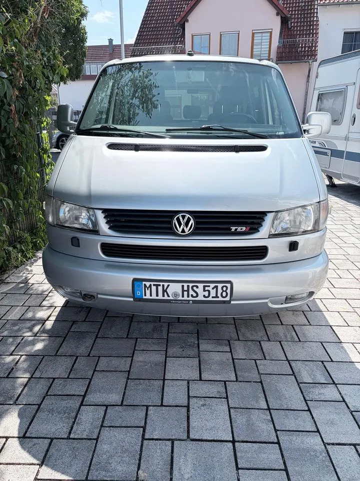 Volkswagen T4 Caravelle