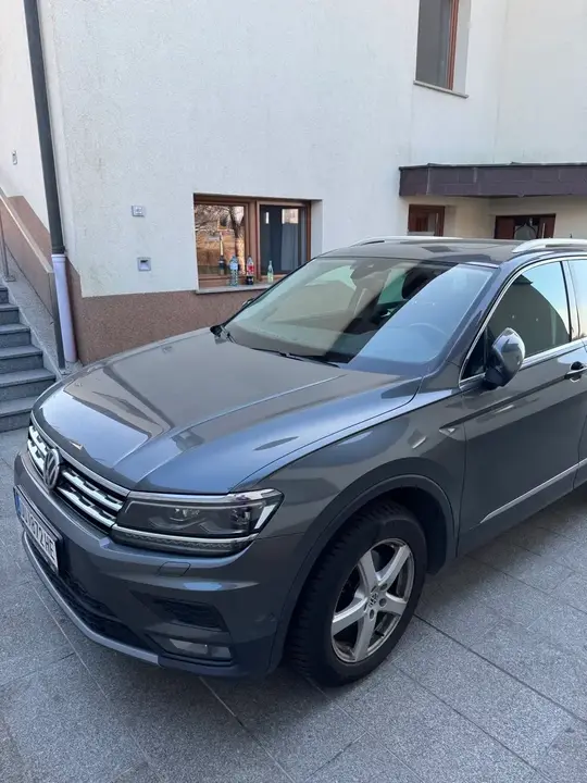 Volkswagen Tiguan 2018 photo 2