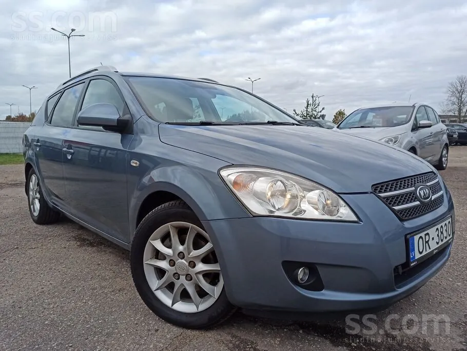 Kia Ceed 2009 photo 2