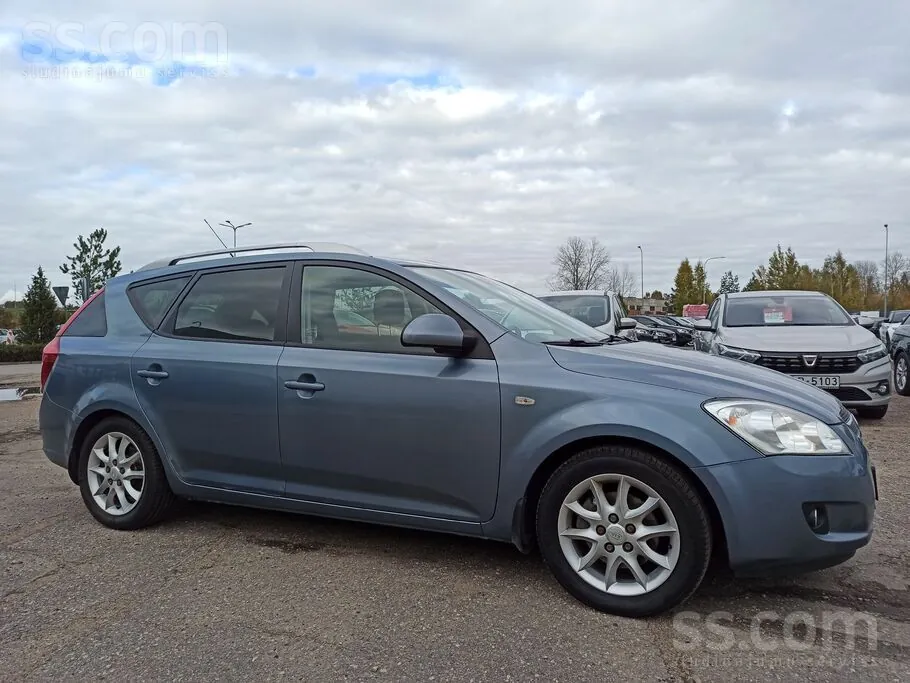 Kia Ceed 2009 photo 5