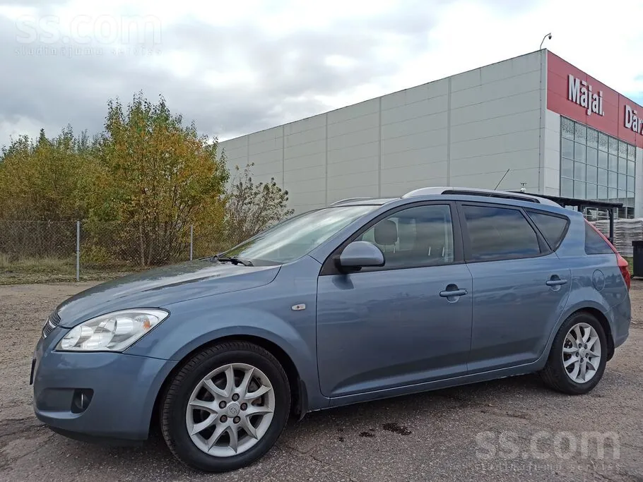 Kia Ceed 2009 photo 4