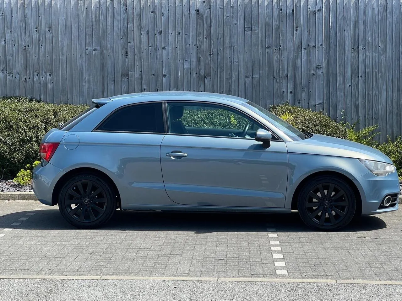 Audi A1 2012 photo 2